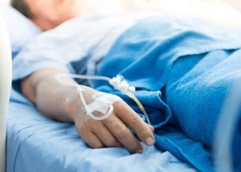 Un bărbat din Ocnița a murit la spital, după ce a fost snopit în bătaie de fiul concubinei sale: Făptașul, reținut