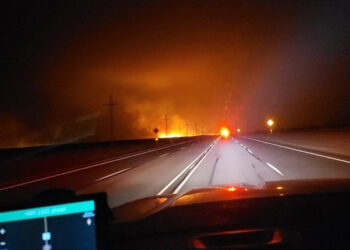 Risc de accident nuclear în Texas – un incendiu scăpat de sub control a ajuns aproape de o uzină de bombe atomice