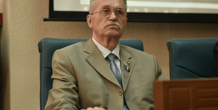 Deputat în primul Parlament: Comasarea referendumului cu alegerile, un abuz de drept