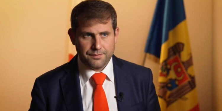 În baza exemplului situației de la Orhei, Șor a explicat cum poate fi rezolvată problema infrastructurii în Moldova