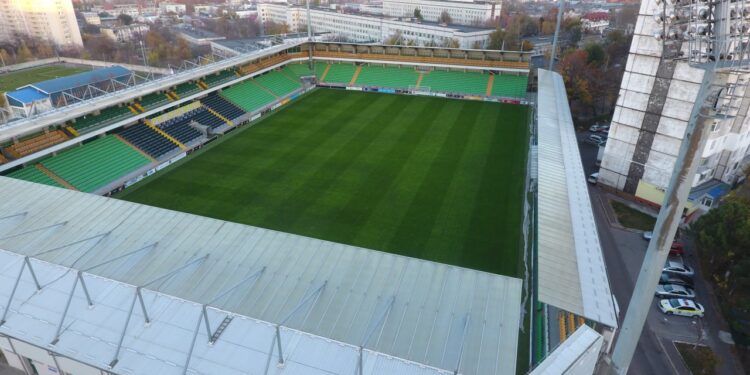 Часть территории стадиона «Зимбру» в Кишиневе могут продать застройщику