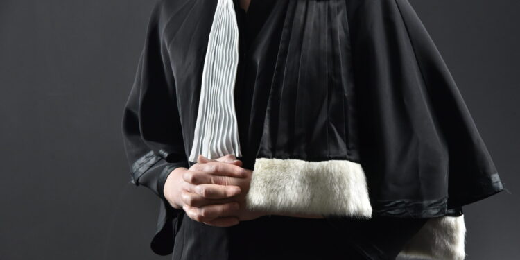 В Молдове бывшего судью приговорили к условному сроку за извлечение выгоды от влияния