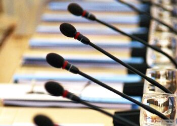 LIVE | Conferință de presă cu genericul: „Sistarea Canalului 5 – un nou atac asupra presei libere”