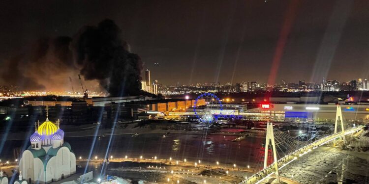 В подмосковном «Крокус Сити Холле» стрельба и пожар, есть раненые