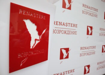 „Pensionarii nu ar trebui să dea ultimii bănuți pentru lumină și căldură”. Partidul Renaștere propune anularea penalităților pentru plata întârziată a facturilor și a creditelor pentru vârstnici | VIDEO