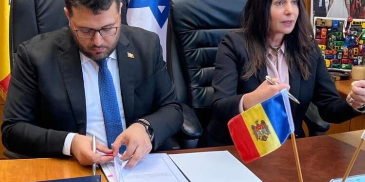 Permisele moldovenești vor fi recunoscute în Israel: Acordul, semnat la Ierusalim