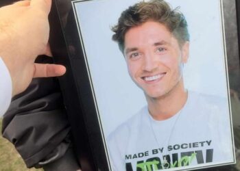 Marseli Mizerniuc, tânărul decedat în accidentul din Bali, a fost petrecut astăzi pe ultimul drum: „8 martie va fi și ziua ta”