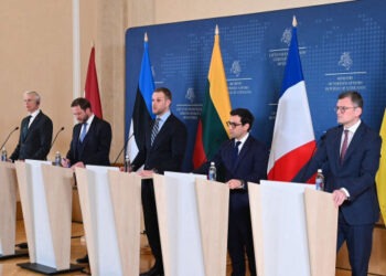 Франция создаст альянс с готовыми к отправке войск на Украину странами