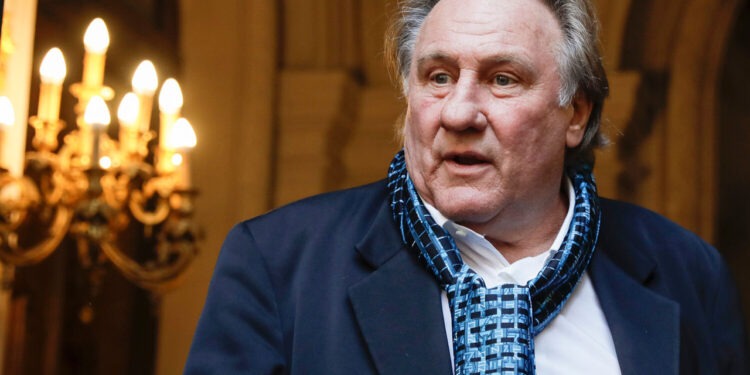 Депардье стал фигурантом третьего дела о домогательствах