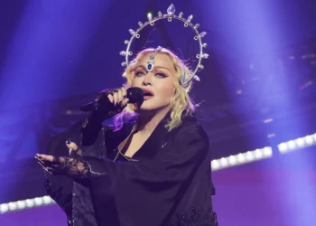 Madonna rupe tăcerea. Cântăreața a dezvăluit primul cuvânt pe care l-a rostit, după ce a stat patru zile în comă