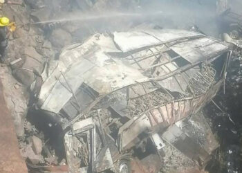 Un autocar cu 46 de oameni la bord a căzut de pe un pod în Africa de Sud. Un copil de 8 ani este singurul supraviețuitor