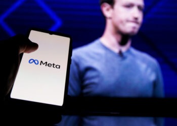 Suma uriașă pe care a pierdut-o Mark Zuckerberg în orele în care Facebook și Instagram nu au funcționat