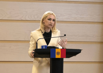 Marina Tauber despre ridicarea imunității sale: Lui Recean i-a fost teamă să prezinte raportul. Așa că l-a adus pe procurorul general în Parlament pentru a distrage atenția de la comportamentul său mizerabil