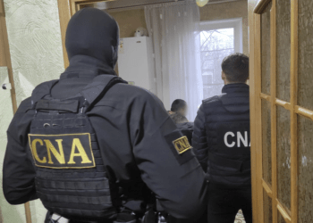 Afaceri ilegal ecu permise de conducere. O persoană – reținută de CNA