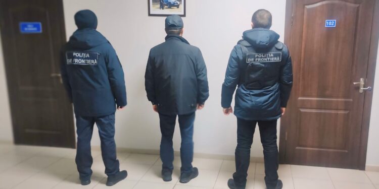 Mii de dolari percepuți pentru migrație ilegală – Grup criminal destructurat