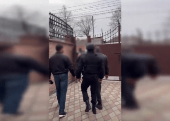 A dat la schimb un lot de pământ din capitală pentru un Mercedes. Schema pusă la cale de un bărbat de 50 de ani, reținut pentru escrocherie