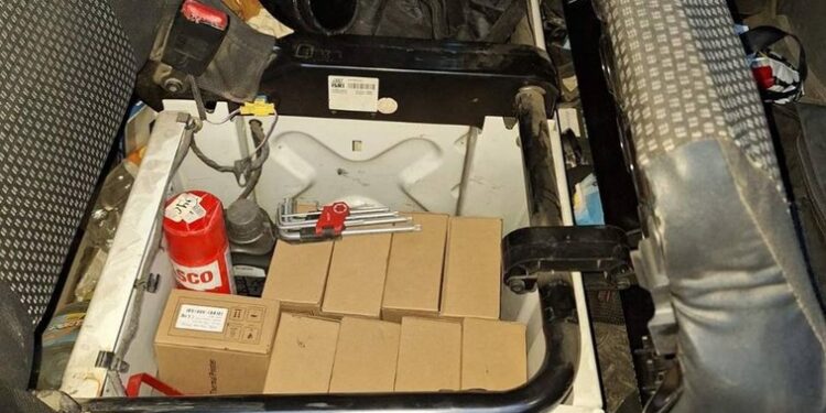 Contrabandă cu terminale de plată și scanere la Postul vamal Hîrbovăț