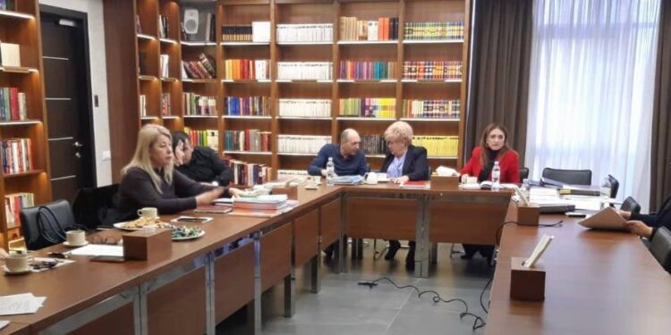 Граждане по всей стране смогут получать помощь в общественных приемных, открытых командой Илана Шора