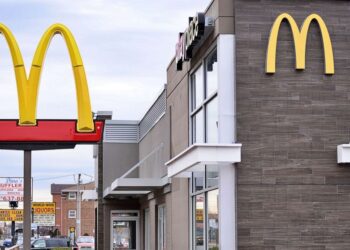 В работе McDonald`s по всему миру произошел сбой