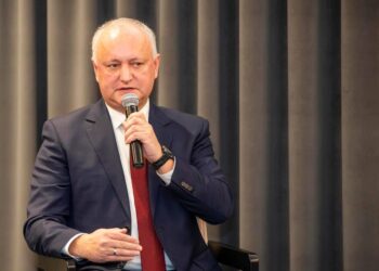 Додон прокомментировал встречу Гуцул с Путиным. «Встреча прошлого башкана проходила в присутствии президента Молдовы»