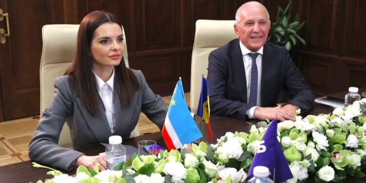 Евгения Гуцул: «Промсвязьбанк» поможет нам в подключении жителей автономии к российской платежной инфраструктуре