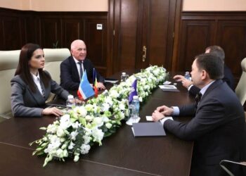 Евгения Гуцул: «Промсвязьбанк» поможет нам в подключении жителей автономии к российской платежной инфраструктуре