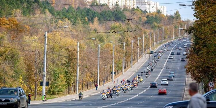 Circulația rutieră, sistată parțial astăzi pe unele străzi din capitală din cauza paradei motocicletelor