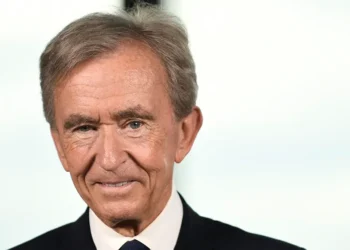Бернар Арно второй год подряд возглавил список Forbes: Его состояние оценивается в $233 млрд