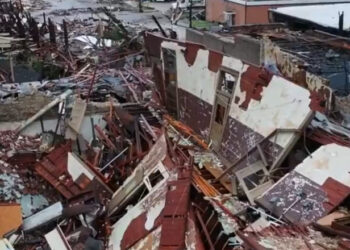 Peste 100 de tornade au devastat centrul Statelor Unite în ultimele trei zile. Cinci morți și zeci de răniți