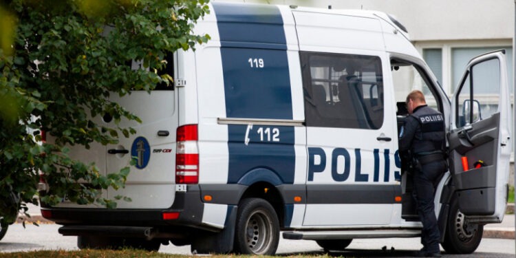 Atac armat la o școală din Finlanda. Trei copii au fost răniți