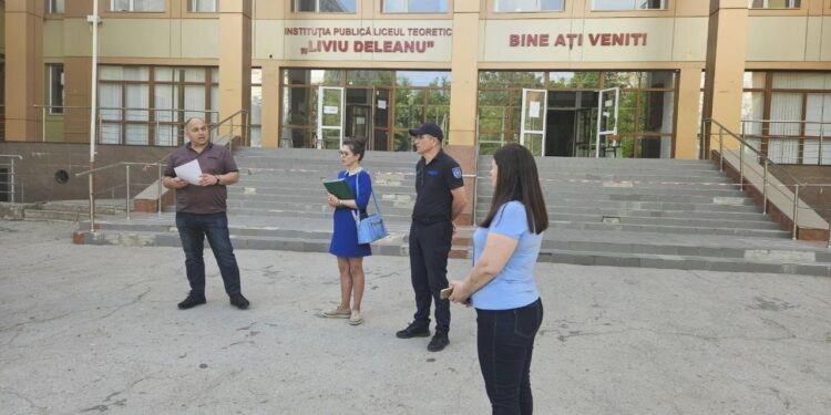 „Încă persistă miros de fum în liceu”. Elevii de la Liceul „Liviu Deleanu” vor învăța la distanță până la sfârșitul săptămânii