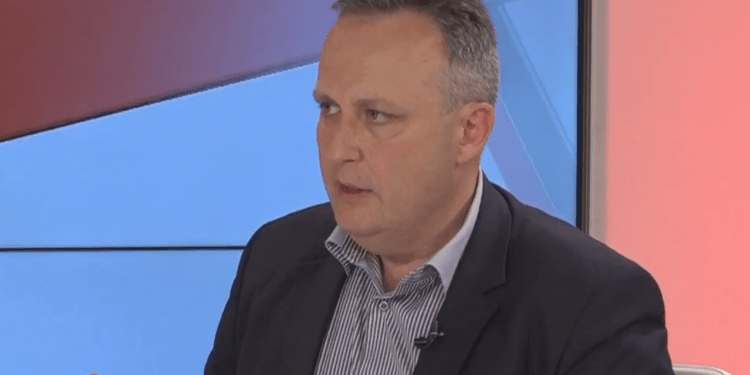 Alexandru Cuznețov, despre închirierea spațiilor din Aeroport: Guvernarea vrea să predea aerogara „oamenilor săi”