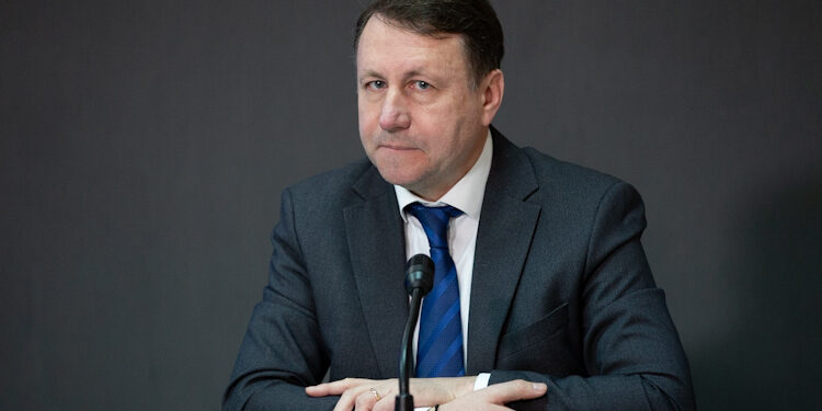 Igor Munteanu crede că în schema de la aeroport sunt implicate persoane sus-puse: „Procuratura trebuie să cerceteze în detaliu toate datele problemei”