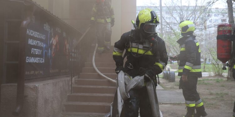 Angajații IGSU anunță! Cea mai probabilă cauză de izbucnire a incendiului de la liceul „Liviu Deleanu”