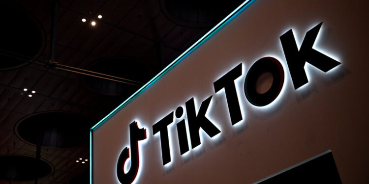 TikTok собирается бороться в суде против запрета в США