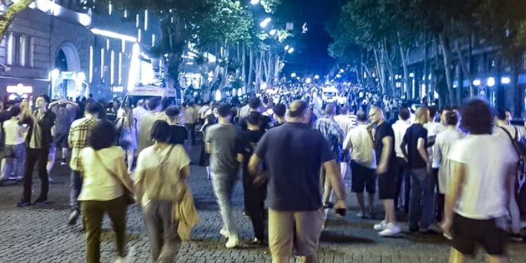 Спецслужбы Грузии предупредили о беспорядках с участием добровольцев с Украины