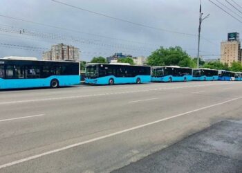 Бесплатный транспорт до кладбища «Святого Лазаря» и на второй Радоницы