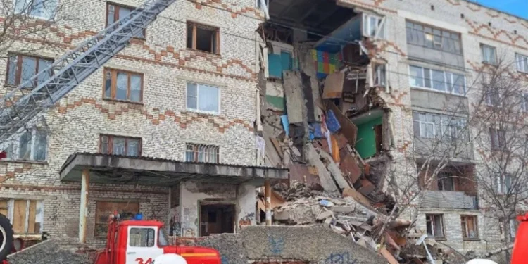 В Коми обрушилась часть пятиэтажки