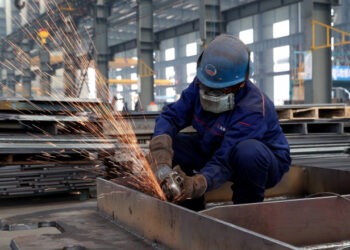 Comisia Europeană investighează produsele din oțel provenite din China