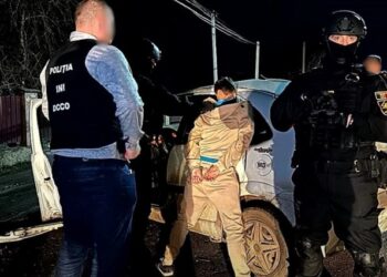 Tânărul care a șantajat o studentă cu publicarea unor imagini intime, eliberat în sala de judecată