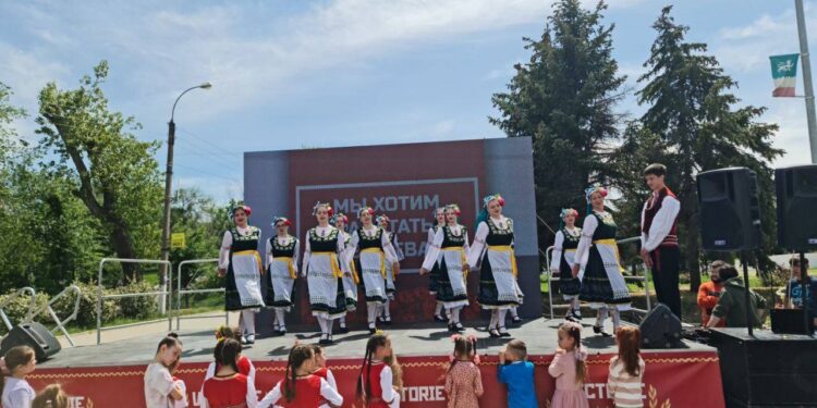 Международный день труда отметили зрелищно и радостно в Тараклии: Команда Илана Шора организовала грандиозный праздник, порадовавший гостей всех возрастов