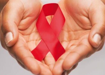 Peste 5700 de persoane din Republica Moldova nu cunosc că sunt infectate cu HIV