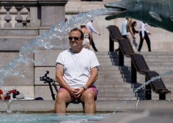 Города по всему миру катастрофически нагреваются