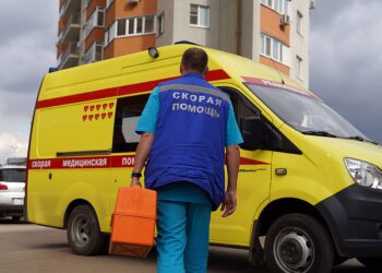 Более 120 человек отравились продуктами в Москве