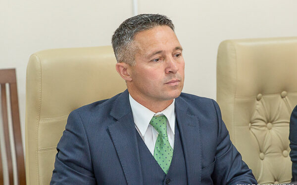 Тео Кырнац после решения КС по тендеру в аэропорту: прокуратура имеет полное право начать новый процесс