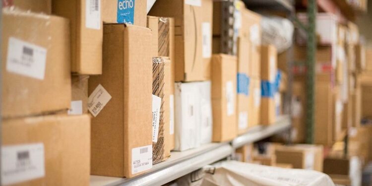 Таможенная служба предупредила о новом виде мошенничества с почтовыми посылками