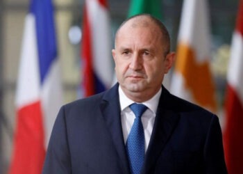 Președintele Bulgariei refuză să meargă la summit-ul NATO din iulie ca protest față de politica guvernamentală de susținere a Ucrainei
