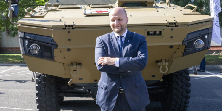 Fostul ministru slovac al Apărării, cercetat pentru că a donat Ucrainei prea multe echipamente militare: „A trădat Slovacia”