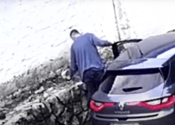 Urmărire ca-n filme pe drumurile din Orhei. Un traficant de droguri, reținut de polițiști