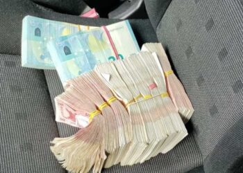 Circa 54 000 EUR și 120 000 lei MDL transportați ilegal, depistați în cadrul controlului coordonat la vama Albița